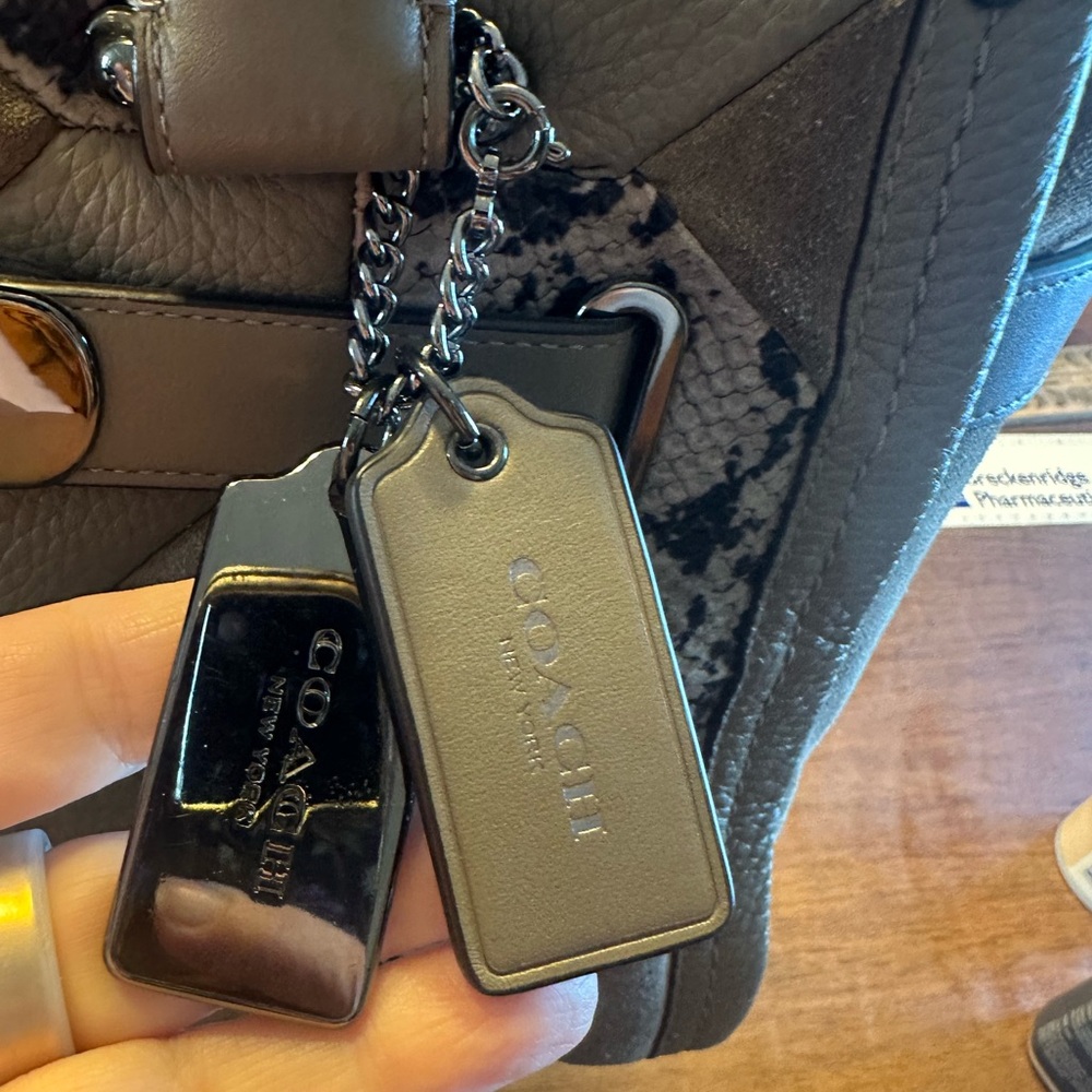 Coach Patchwork Swagger 27 Satchel / Crossbody Euc - image 4